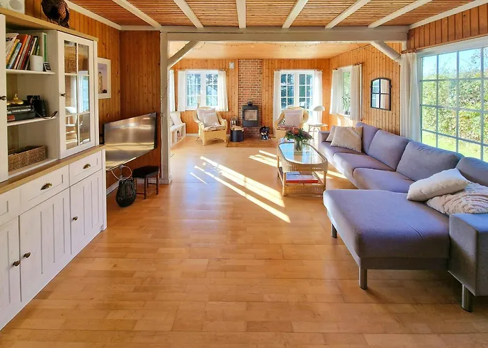 Authentic 1950s Wooden House By Two Beaches Sonderby (Sonderjylland)