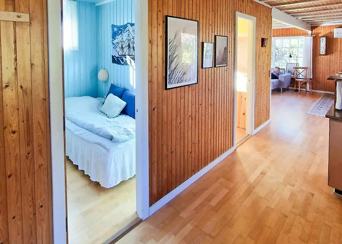 Authentic 1950s Wooden House By Two Beaches * Sonderby (Sonderjylland)