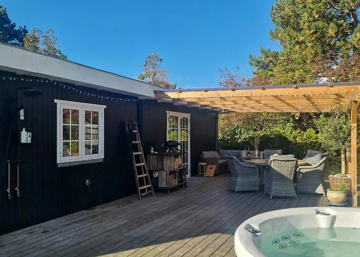 Authentic 1950s Wooden House By Two Beaches Sonderby (Sonderjylland)
